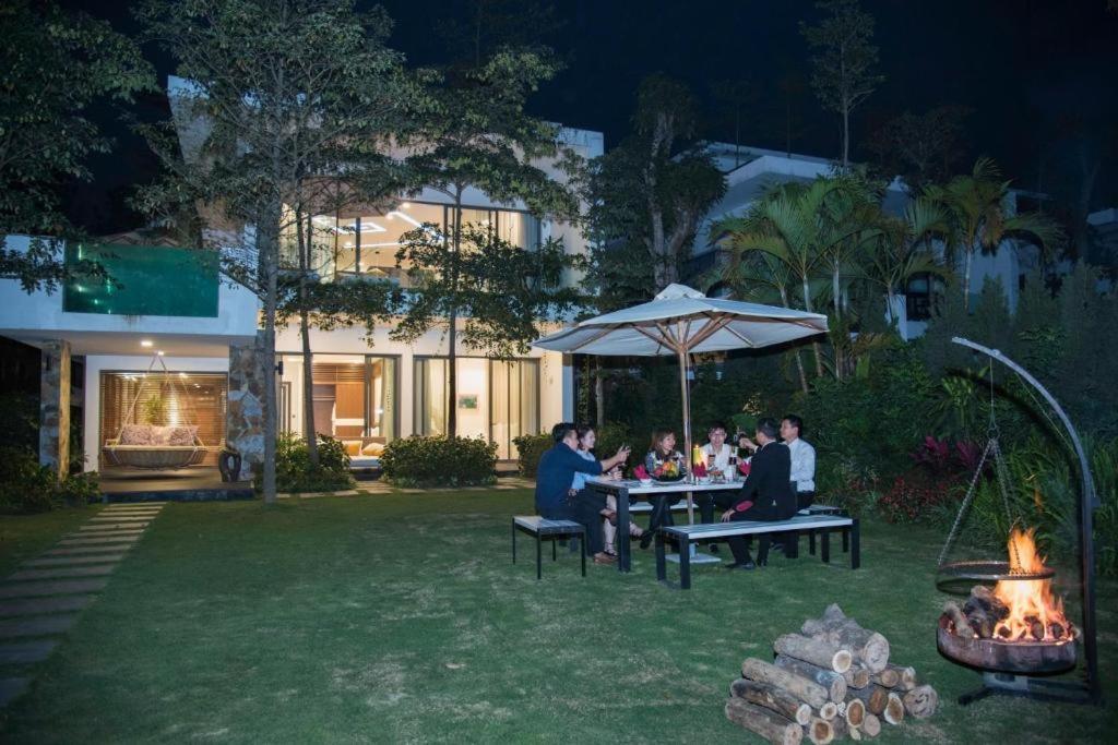 Flamingos Dai Lai Resort - Luxury Ngoc Quang Экстерьер фото